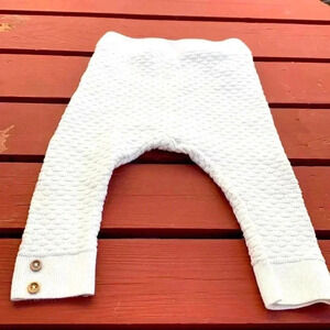 Five for 25 Zara Mini textured, knit leggings with  ribbing.